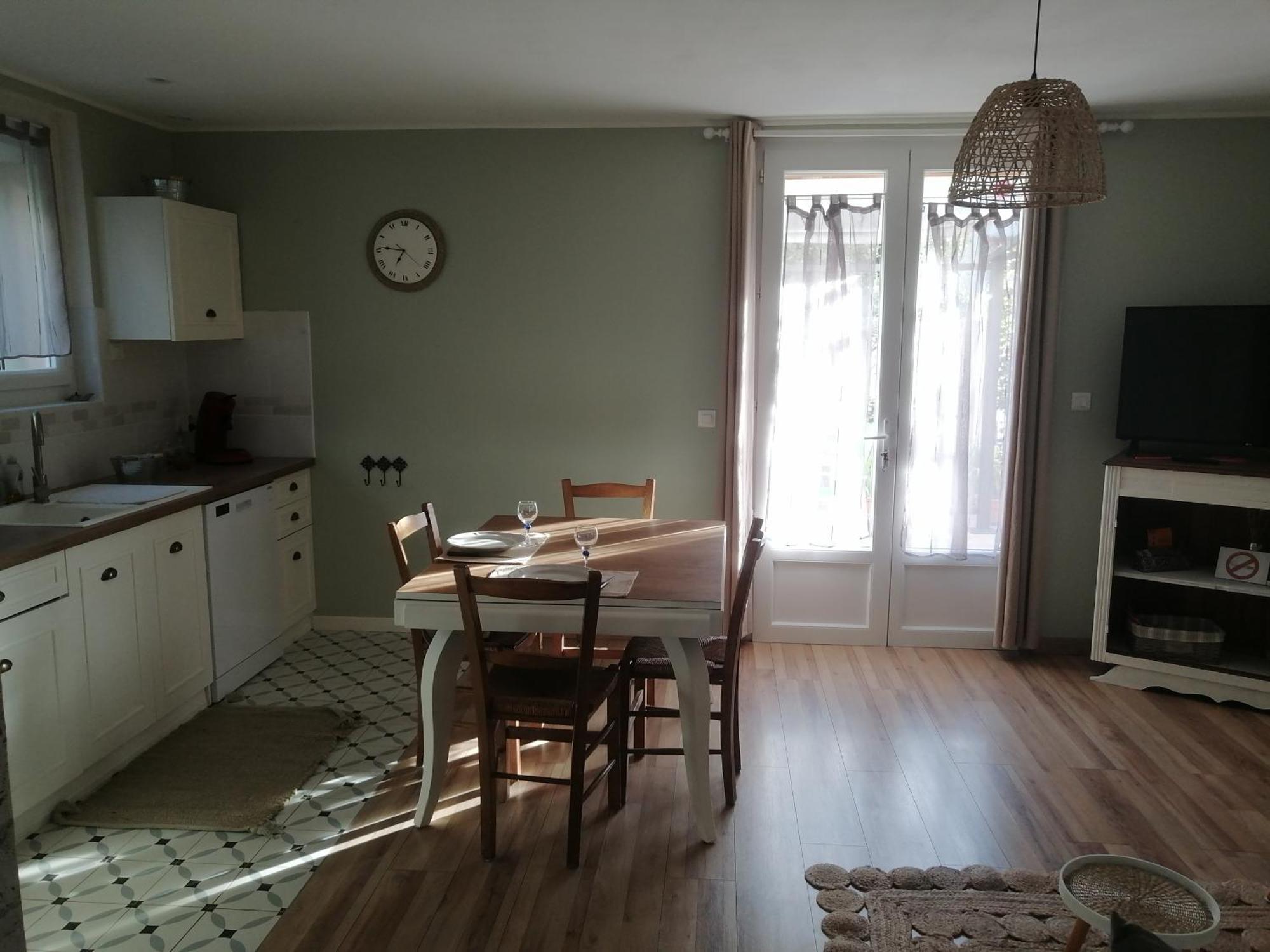 La Maison De 6Fran Appartement 2 Chaleureux Et Calme Ambiance Familiale Valros Buitenkant foto