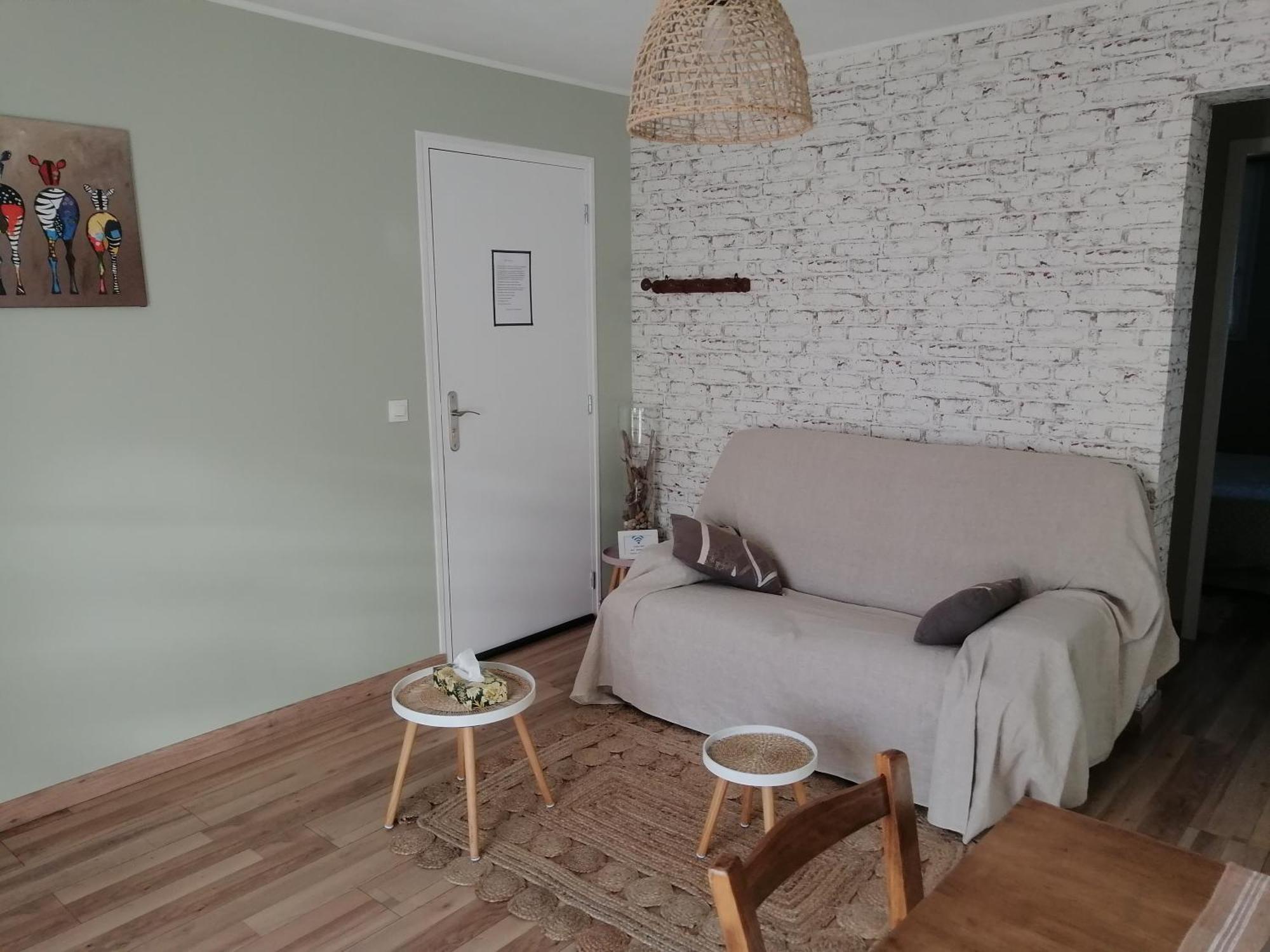 La Maison De 6Fran Appartement 2 Chaleureux Et Calme Ambiance Familiale Valros Buitenkant foto